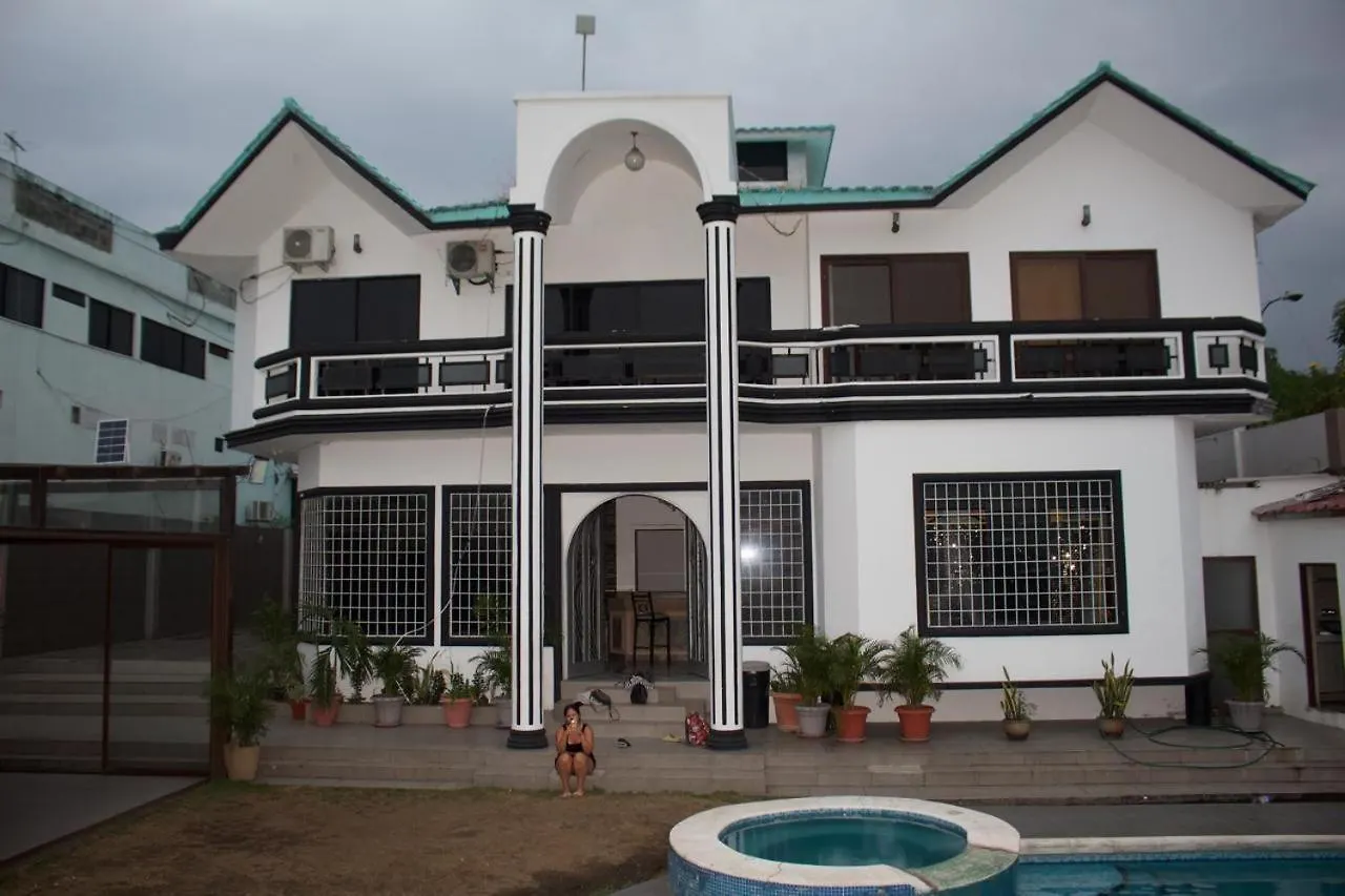 Mansion Con Piscina Appartement Guayaquil 0*,  Ecuador